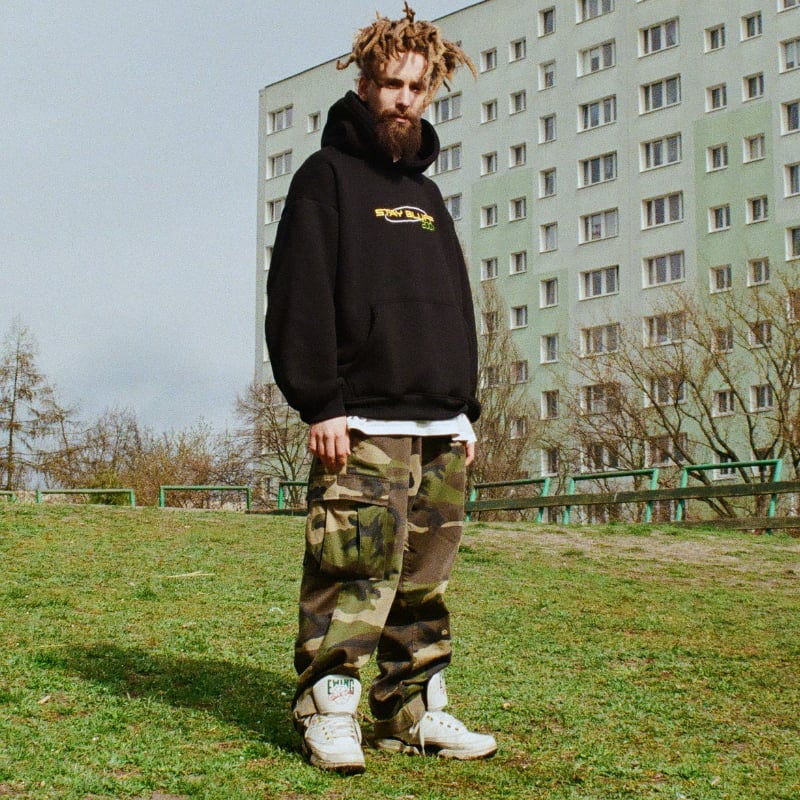 TAŚMY Z KAPTURA + STAY BLUFF